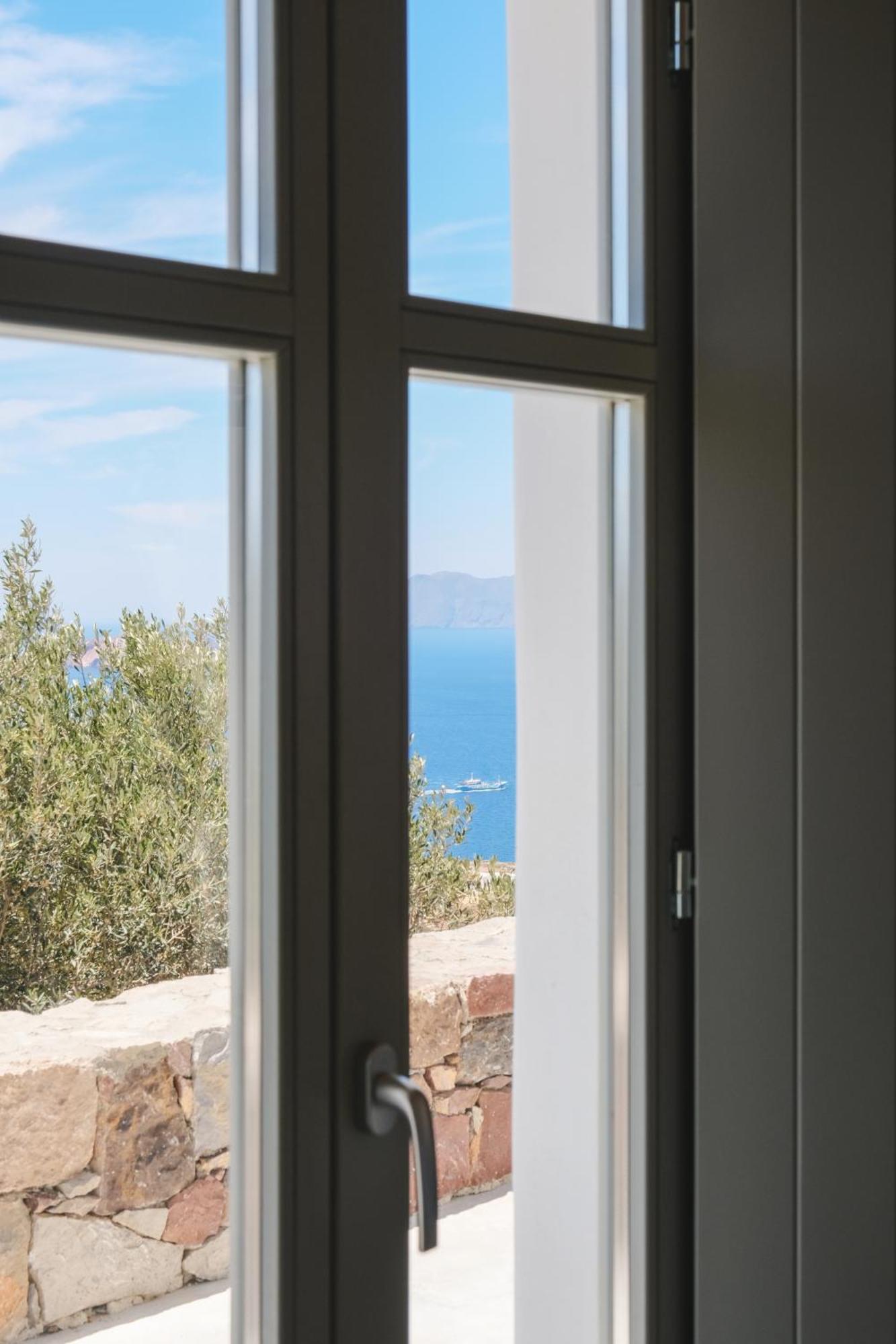 Odyssey Rock Milos Sunset Suites Plaka (Milos) Exterior foto