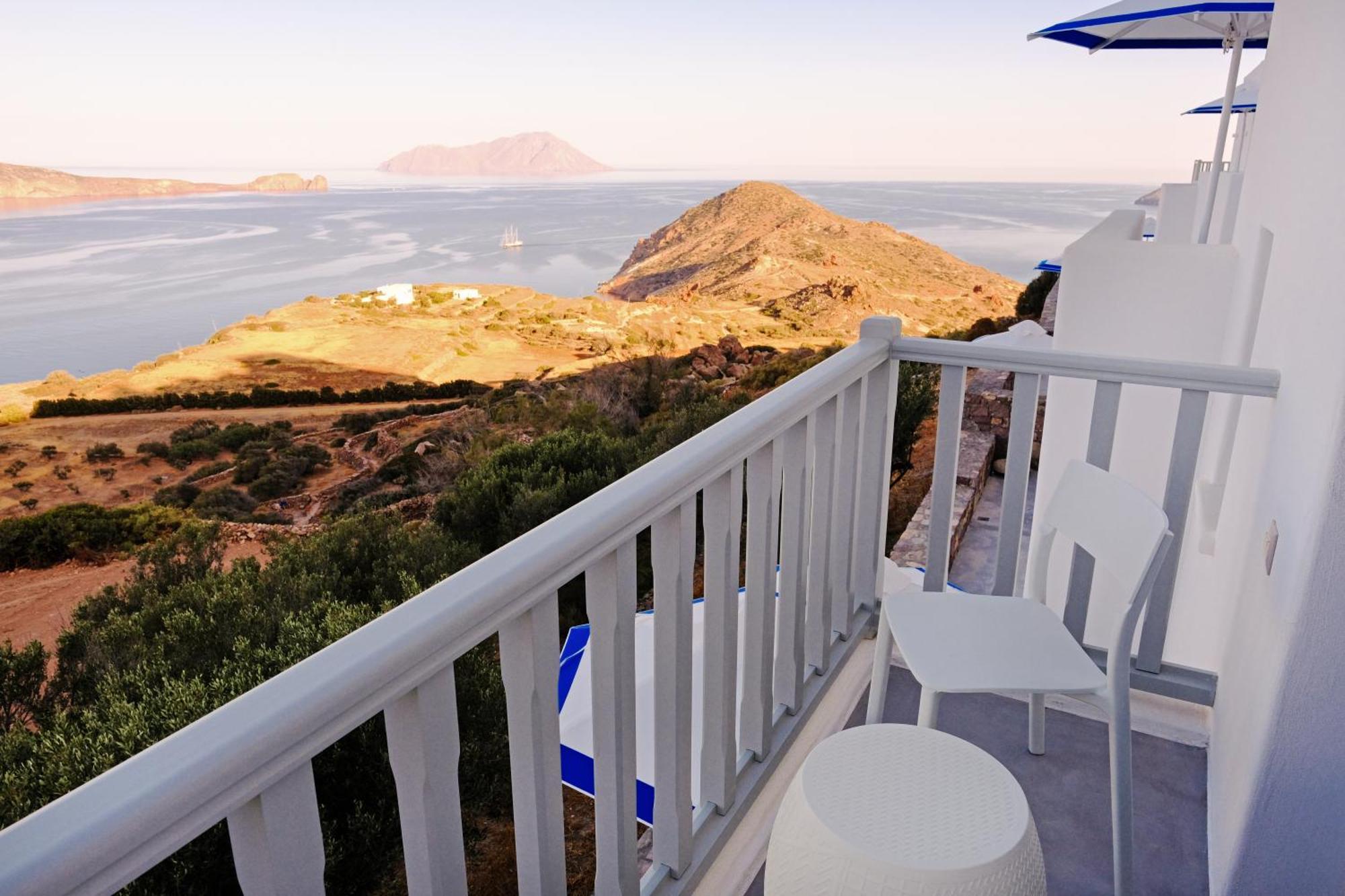 Odyssey Rock Milos Sunset Suites Plaka (Milos) Exterior foto