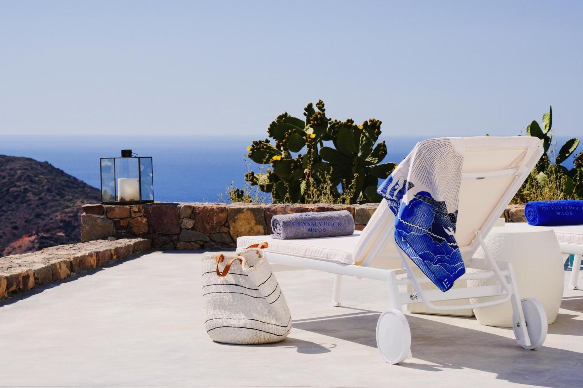 Odyssey Rock Milos Sunset Suites Plaka (Milos) Quarto foto